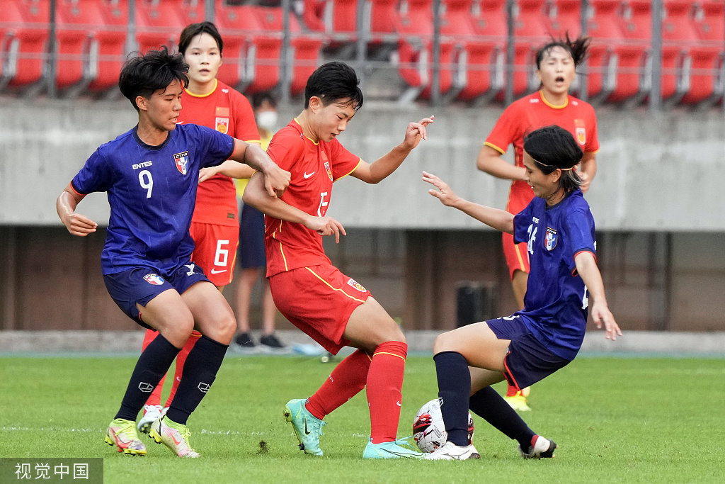 中国女足备战密集进行，团结精神备受瞩目！